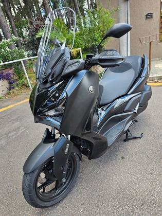 YAMAHA XMAX 250 CONNECTED ABS YAMAHA XMAX 250 CONNECTED ABS